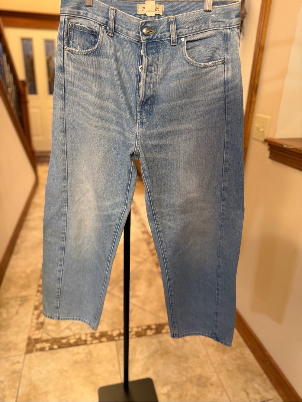 Madewell Pieced Barrel-Leg Jeans Size 28 Light Wash Button Fly Cropped